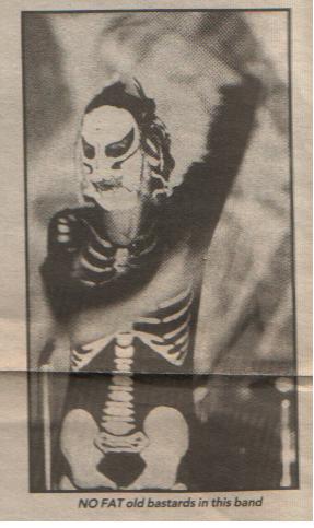dancer1.jpg (23080 bytes)