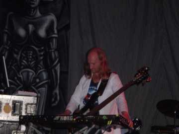 Hawklords 024.jpg (8562 bytes)