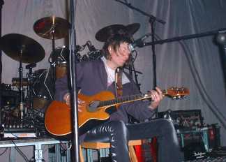 colin - 3.jpg (11200 bytes)
