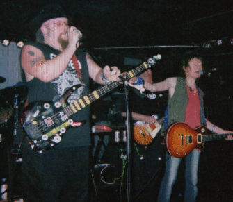 lastnight11.gif (89297 bytes)
